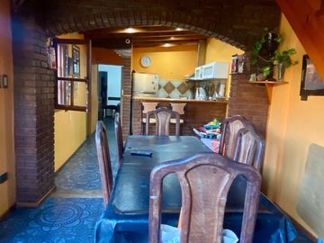 VENTA CASA PH 3 AMBIENTES EN EL PALOMAR CON JARDIN