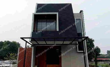 Rumah 2 Lantai Minimalis Modern Beji Depok Jabar