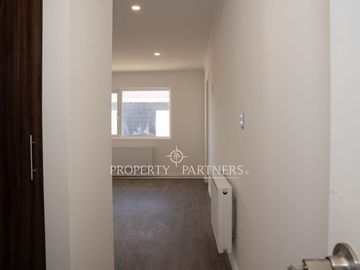 Amplia y Moderna Casa Familiar con Excelente Conectividad en Zona Segura