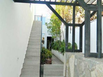 Casa en arriendo en LAS CONDES