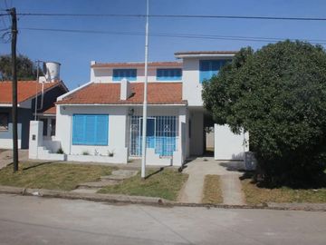 VENTA CASA + DEPARTAMENTO LA SERENA 150M DEL MAR