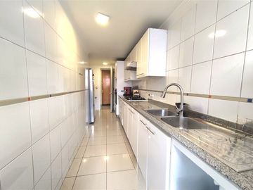 Departamento en Arriendo en Brown Sur, Plaza Ñuñoa, Metro Chile-España