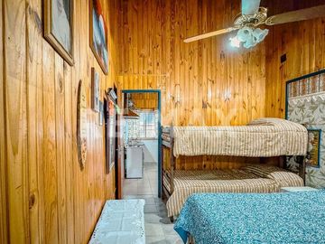 VENTA CASA CON DEPARTAMENTO EN EL PROGRESO NEUQUEN