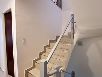 Casa 4 ambientes con quincho y parque APTO CREDITO