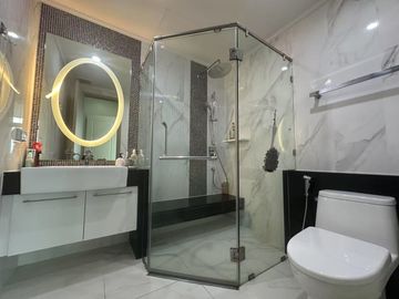 Supalai Oriental Sukhumvit39 - 3 Bedrooms + 1 Nanny room