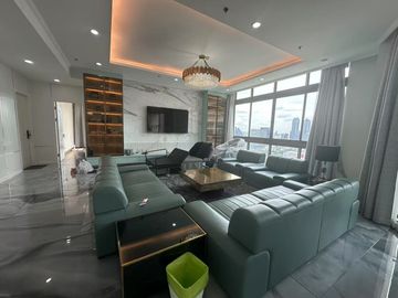 Supalai Oriental Sukhumvit39 - 3 Bedrooms + 1 Nanny room