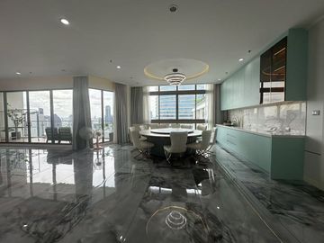 Supalai Oriental Sukhumvit39 - 3 Bedrooms + 1 Nanny room