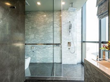 2 Bedroom Condo for rent at The Monument Thong Lo