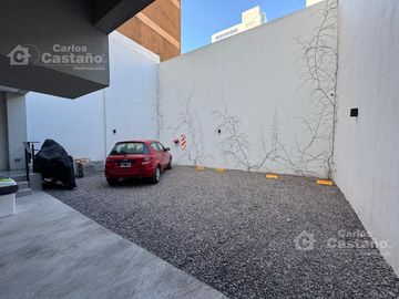 Avellaneda 609-Piso a 1/c de Av. Maipú, a Estrenar con Terraza, Parrilla, 2 Baños y Cochera