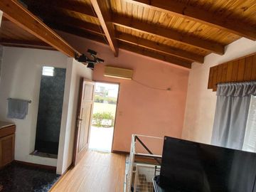 CASA 5 AMBIENTES EN VENTA LANUS OESTE