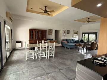 Vendo exclusiva propiedad en zona Norte de la ciudad de Paraná