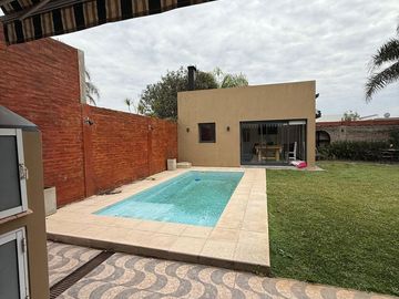 Vendo exclusiva propiedad en zona Norte de la ciudad de Paraná