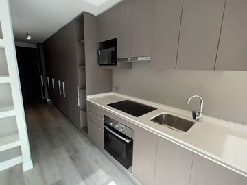 ARRIENDO Departamento 1 Dormitorio semi amoblado Ñuñoa