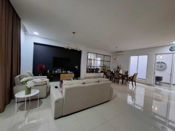 Rumah 2 lantai di cluster premium Galaxy Bekasi