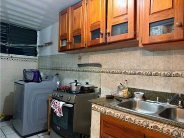 VENDO APARTAMENTO.EN.CARRASQUILLA 3HAB