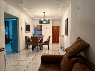 VENDO APARTAMENTO.EN.CARRASQUILLA 3HAB