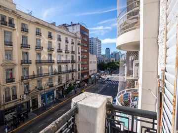VENTA DEPARTAMENTO 3 AMBIENTES - BALCÓN - RECOLETA
