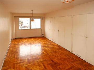 VENTA BALVANERA MONOAMBIENTE CON KITCHENETTE