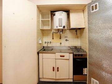 VENTA BALVANERA MONOAMBIENTE CON KITCHENETTE