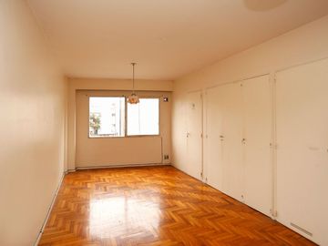 VENTA BALVANERA MONOAMBIENTE CON KITCHENETTE