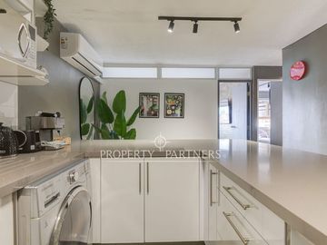 Remodelado Sector Parque Araucano  en tranquila calle con excelente conectividad