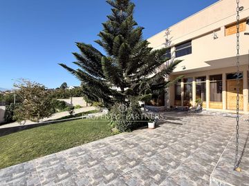 Casa en Venta en El Rosario de Peñuelas Coquimbo