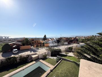 Casa en Venta en El Rosario de Peñuelas Coquimbo