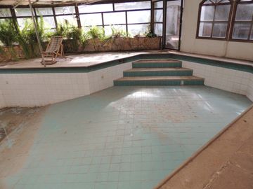 VENTA DE CASA EN CALDERON CON PISCINA