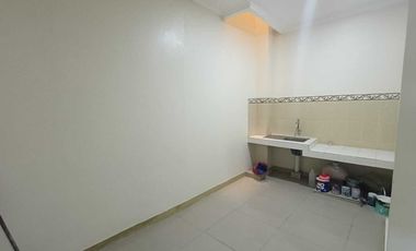 Rumah 2 lantai siap huni di bji mekarsari bekasi timur