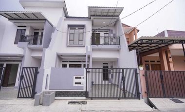 Rumah 2 lantai siap huni di bji mekarsari bekasi timur