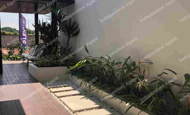 Rumah 3 Lantai Classic Modern di CitraGran Cibubur