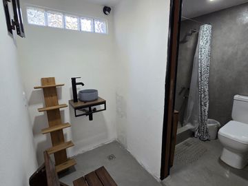 Quinta 3 ambientes con pileta en Villa Adriana