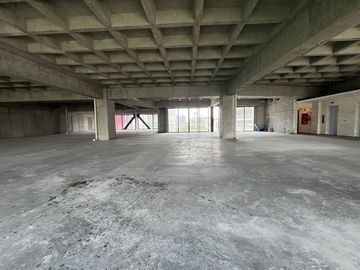Oficina o consultorio en venta 815.01 m², Juárez, Cuauhtémoc- para Acondicionar