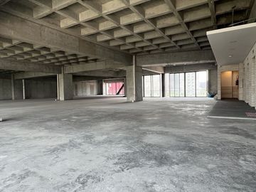 Oficina o consultorio en venta 815.01 m², Juárez, Cuauhtémoc- para Acondicionar