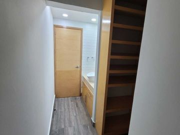 DEPARTAMENTO EN VENTA CON DOBLE SEGURIDAD EN NARVARTE ORIENTE, BENITO JUÁREZ