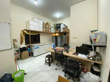 Dijual Rumah Produksi Dapur Pusat/Central Kitchen dan Kantor Bisnis