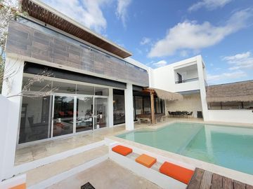 CASA EN VENTA MERIDA, KIKTEIL, PRIVADA BLUE CEDAR, MOD. ZAFIRAH, LISTA.