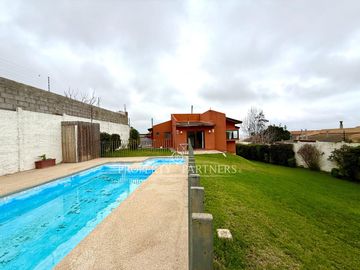 Increíble casa en arriendo en uno de los sectores más exclusivos de Peñuelas