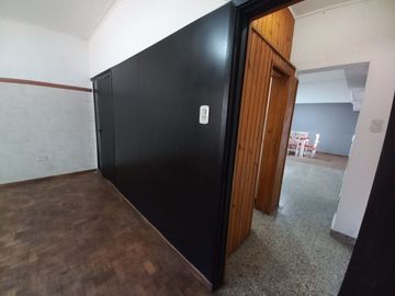 PH EN VENTA 2 DORMITORIOS - LA PLATA