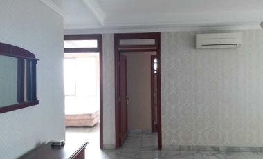 Apartemen 2 br dekat sekolah dan mall di mitra oasis senen jakarta