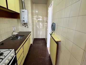 VENTA DPTO 2 AMBIENTES SEGURIDAD - COLEGIALES