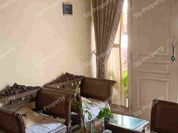 Dijual Rumah 3 Kamar tidur, Jalan Mobil papasan, 5 menit ke Kampus Undip Tembalang