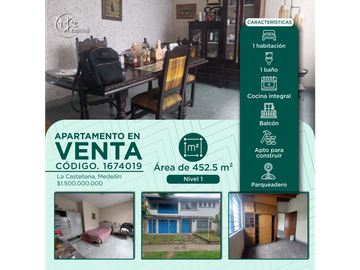 CASA DE DOS NIVELES EN VENTA, DE MEDIA MIXTURA EN LA CASTELLANA