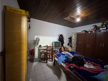 Vendo Casa con Departamento en Concepción del Uruguay, Entre Ríos