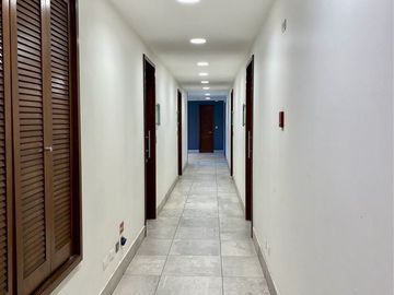 Oficina en Arriendo en Diego Portales / Vicuña Mackenna