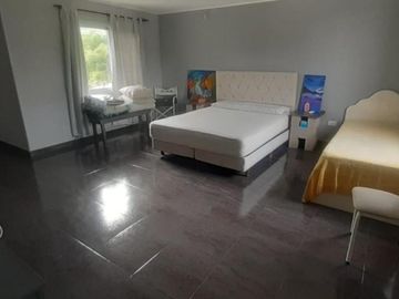 Casa en venta - 3 Dormitorios 2 Baños - Córdoba