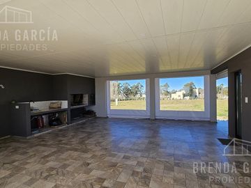 Casa en Venta En Colon Entre Ríos.