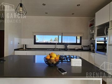 Casa en Venta En Colon Entre Ríos.