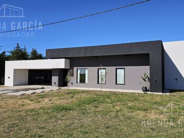 Casa en Venta En Colon Entre Ríos.