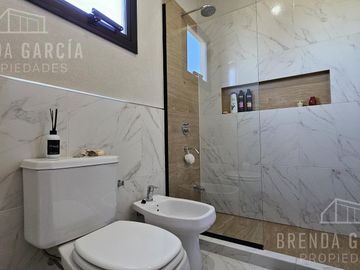 Casa en Venta En Colon Entre Ríos.